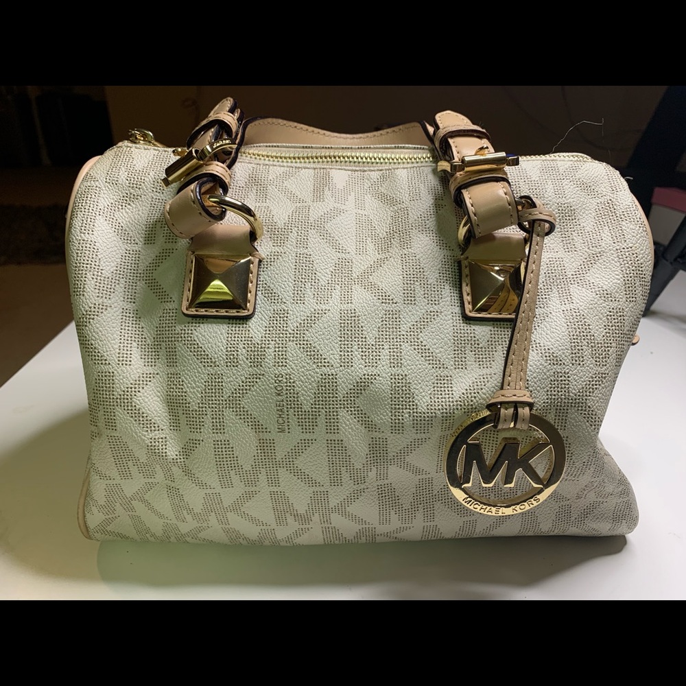 MK Purse